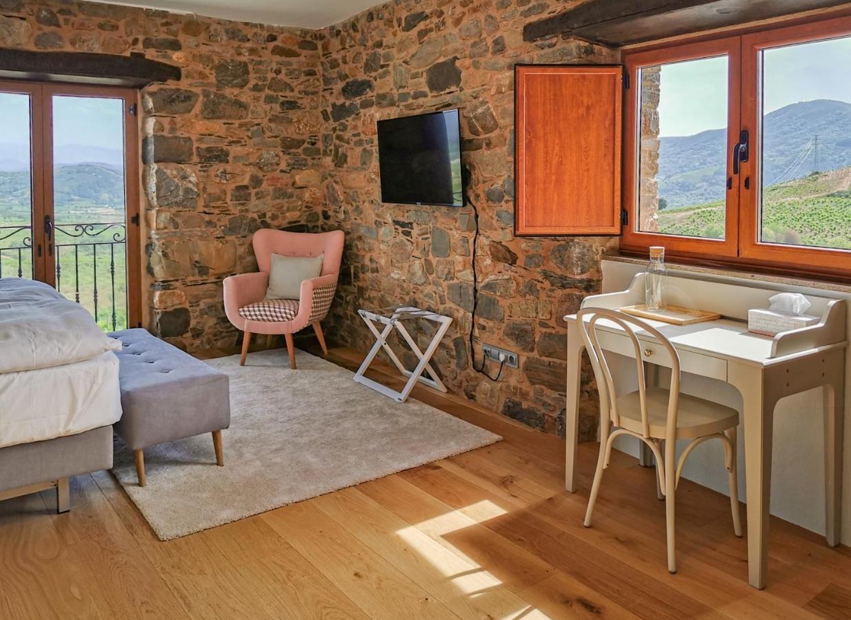 Boutique Finca Esencial Villafranca Del Bierzo Exteriér fotografie